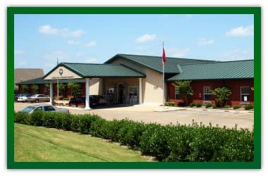 The Manor on Lawndale in Tupelo, MS